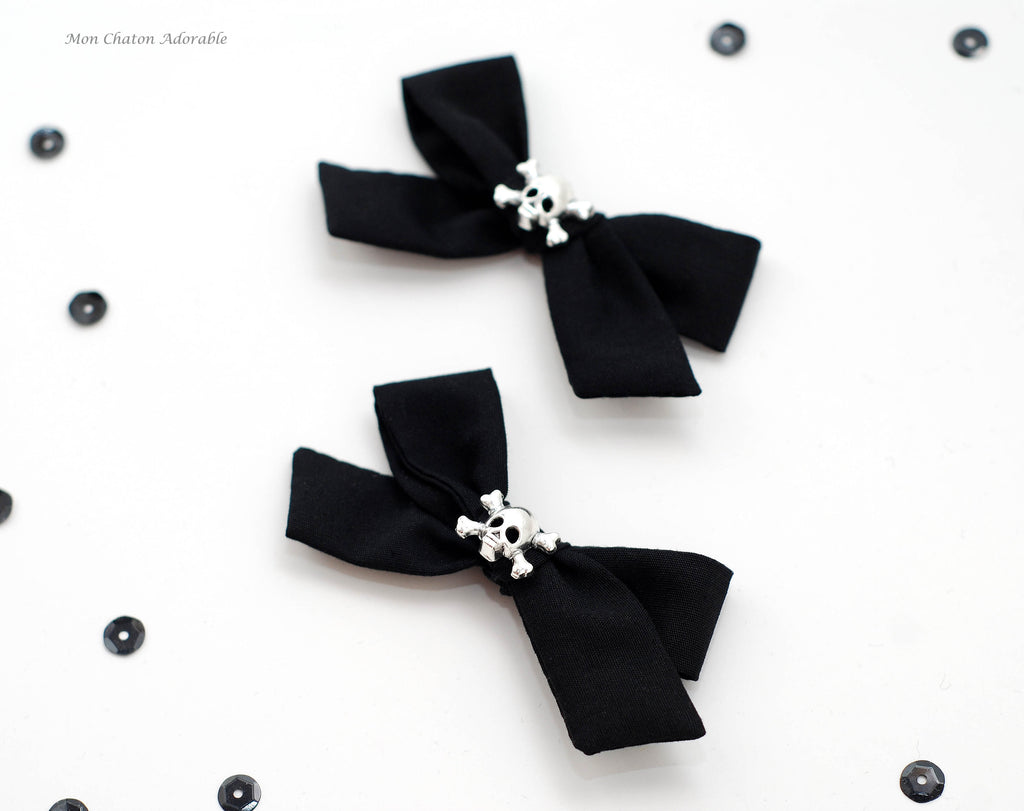 Set of 2 Skull Hair Bows