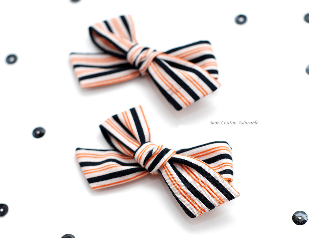 Set of 2 Halloween Hair Bows