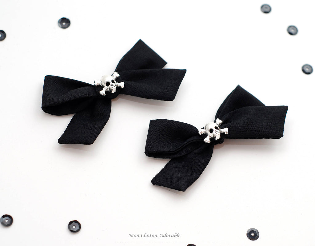Set of 2 Skull Hair Bows